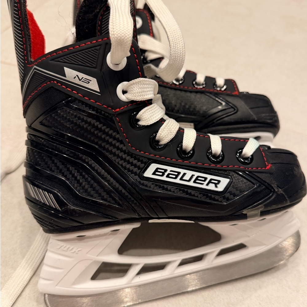 Bauer Black and White Kids Skates